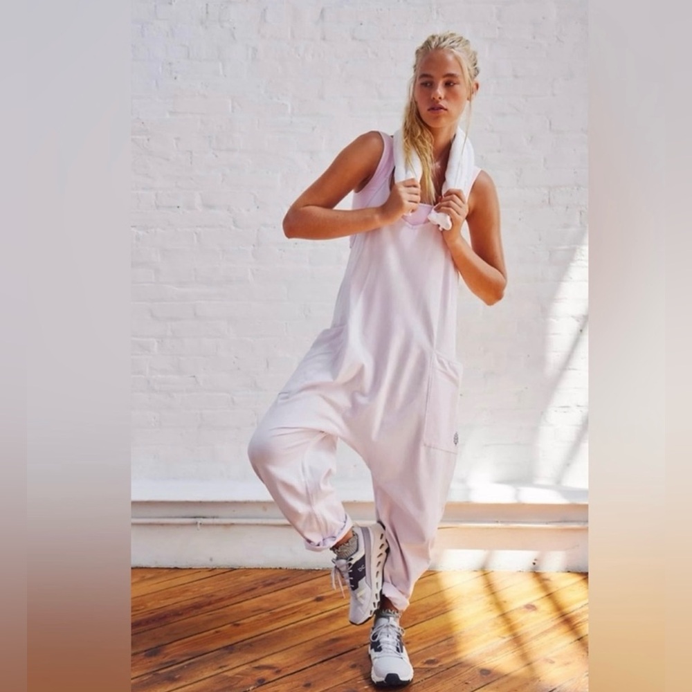 NWOT Free People Movement Hot Shot Onesie In Rose
Quartz
